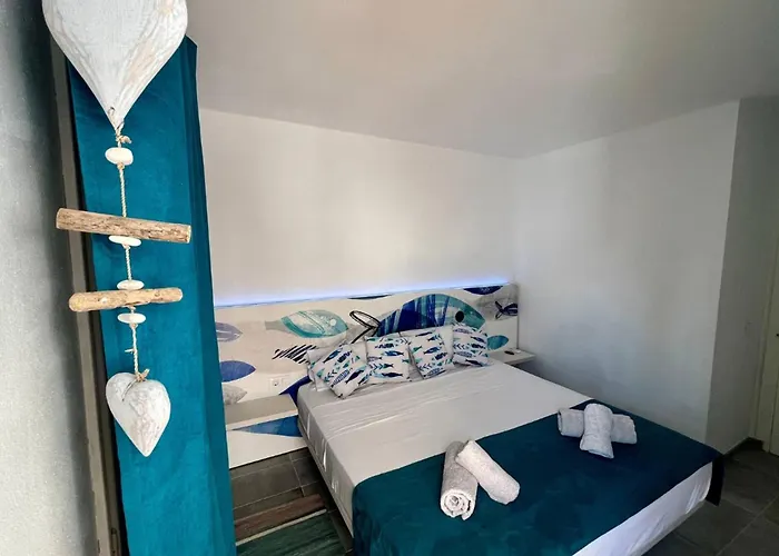Casa Azul Soleada Cala En Porter Apartment Cala En Porter (Menorca)